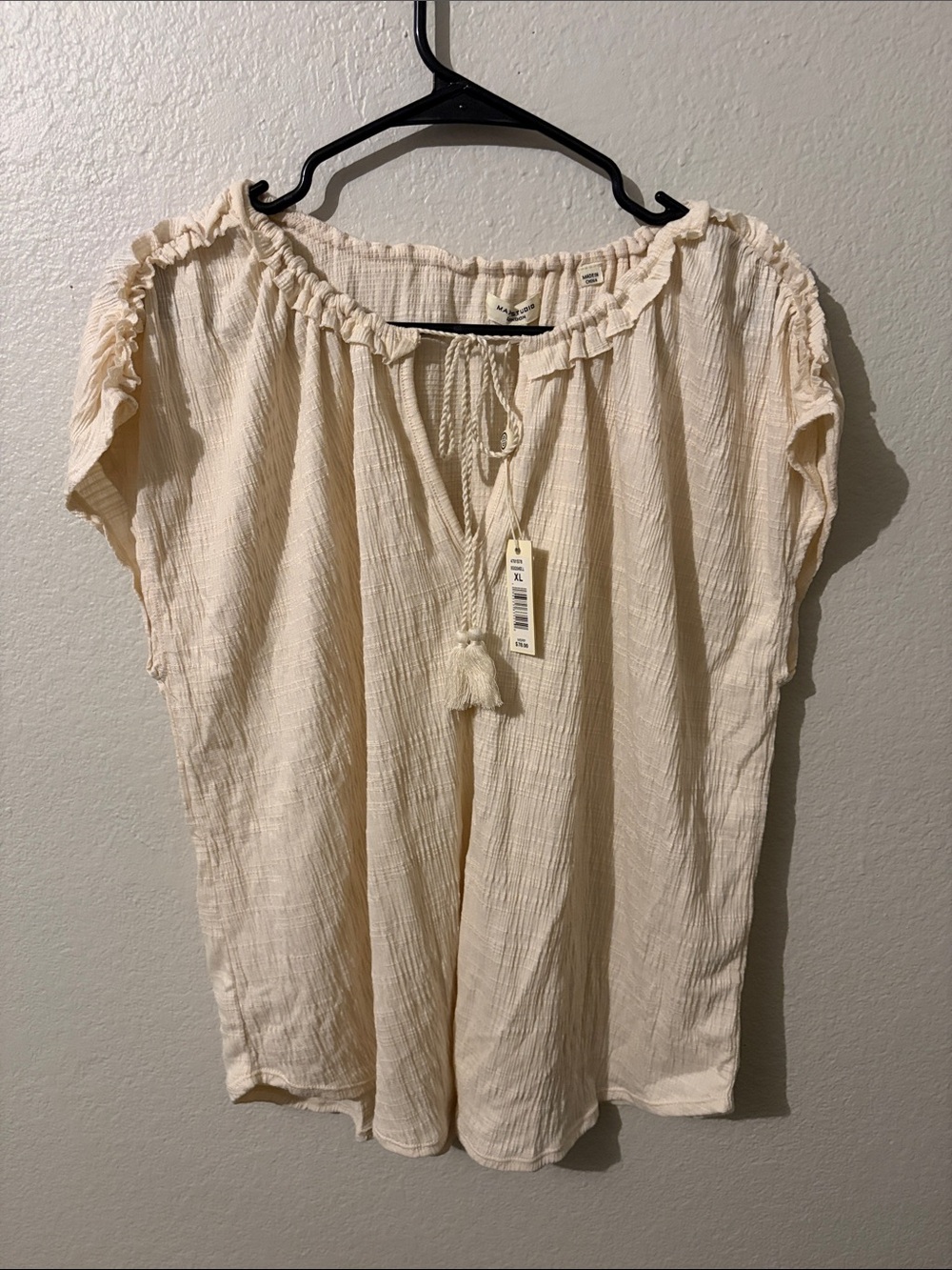 NWT Max Studio Women’s Cream Eggshell Gauze Peasant Top with Tassel Tie Size XL